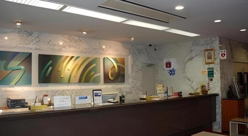 Albert Hotel Akita Bagian luar foto
