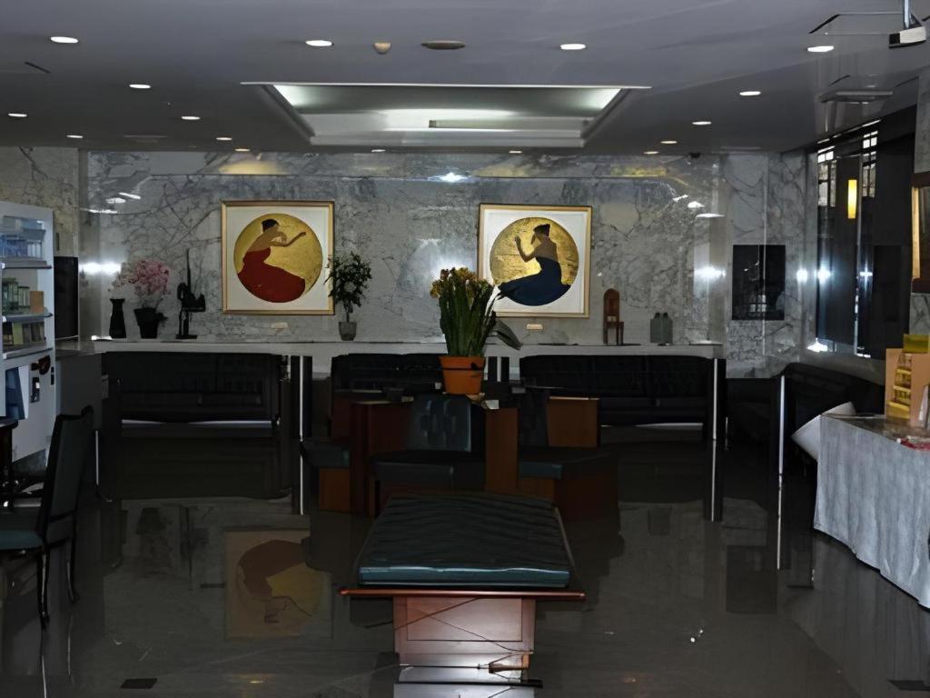 Albert Hotel Akita Bagian luar foto